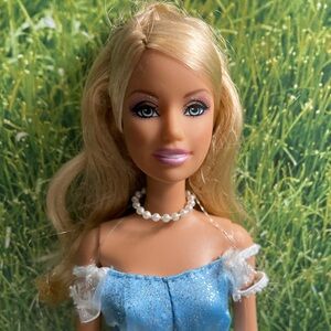 Barbie As The Island Princess Rosella Doll